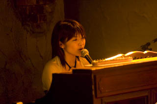 068.jpg - 33,454Bytes