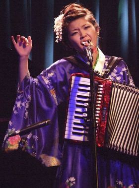 24.jpg - 25,908Bytes